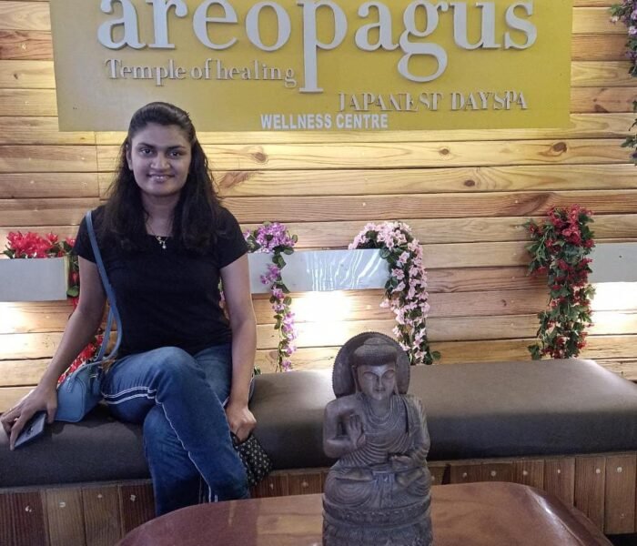 Happy member Ms.Prachi Gorhe at our Outlet