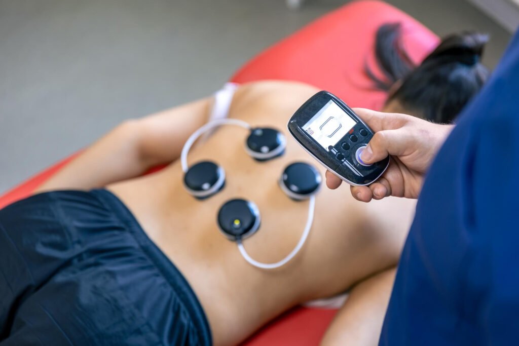 EMS (ELECTRICAL MUSCLE STIMULATION)